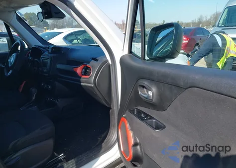 2020 Jeep Renegade Upland 4X4 z USA, uszkodzony, nr VIN ZACNJBAB3LPL78890